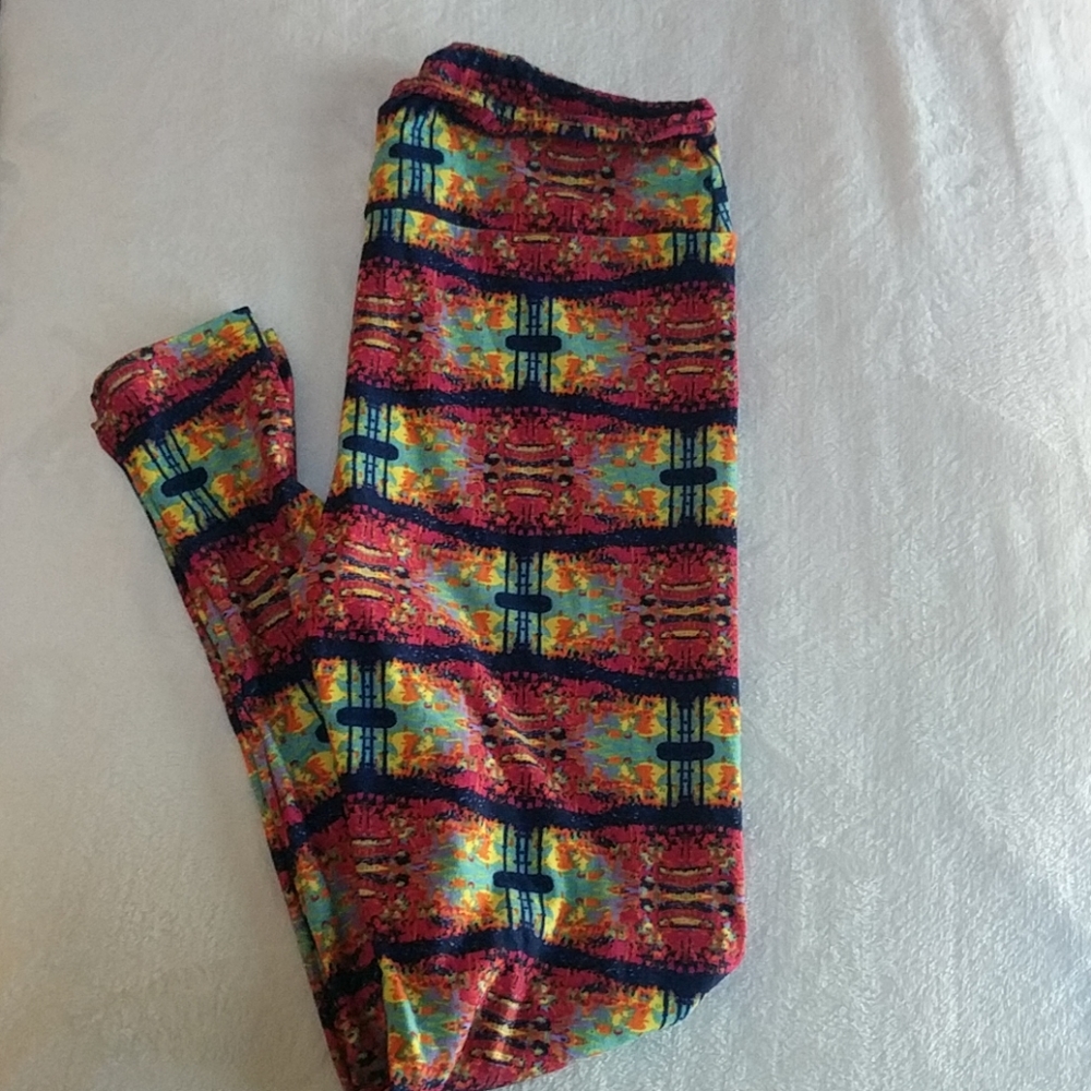 LuLaRoe Multicolor pattern leggings
